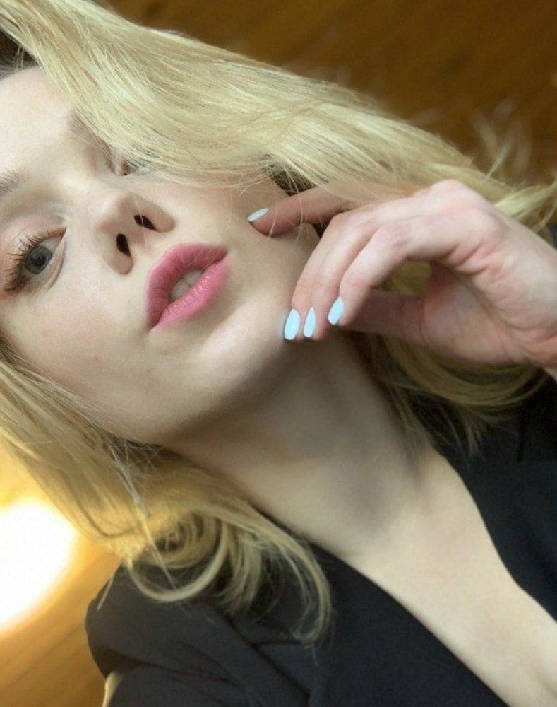 Индивидуалка Карина фото № 2 в городе Анива