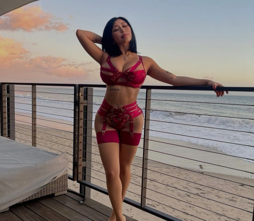 Индивидуалка Настена фото № 2 в городе Анива